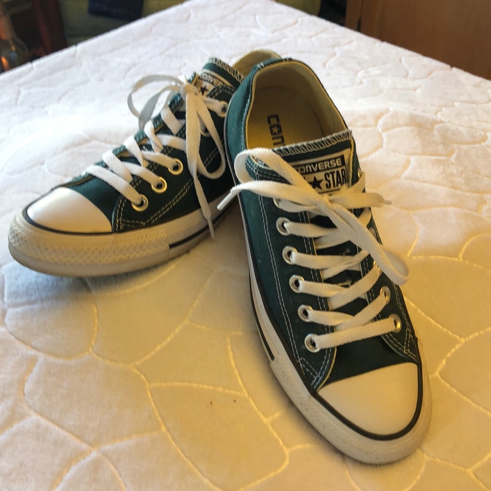 Chuck Taylor Converse All Star shoes